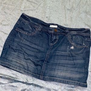 MAURICES DENIM SKIRT Plus Size 16